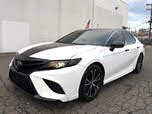 Toyota Camry SE FWD