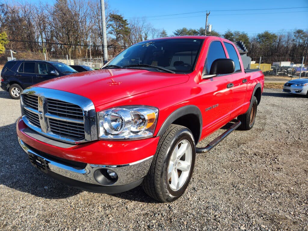 2007 Dodge RAM 1500 SLT Quad Cab 4WD
