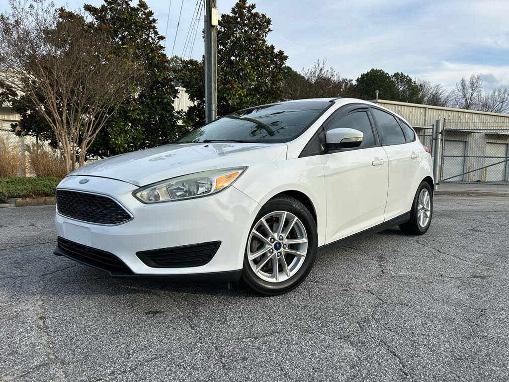 2016 Ford Focus SE Hatchback