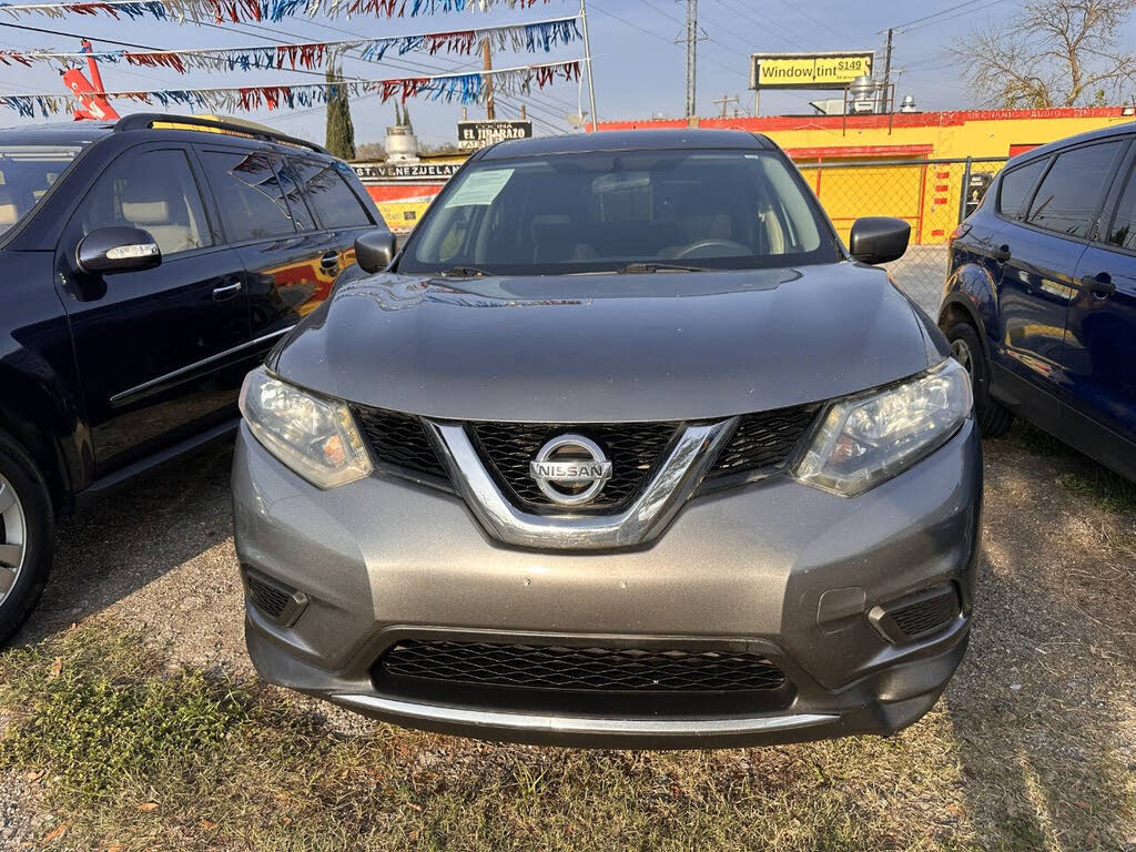 2016 Nissan Rogue SV FWD