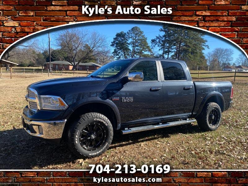 2017 RAM 1500 Laramie Crew Cab 4WD