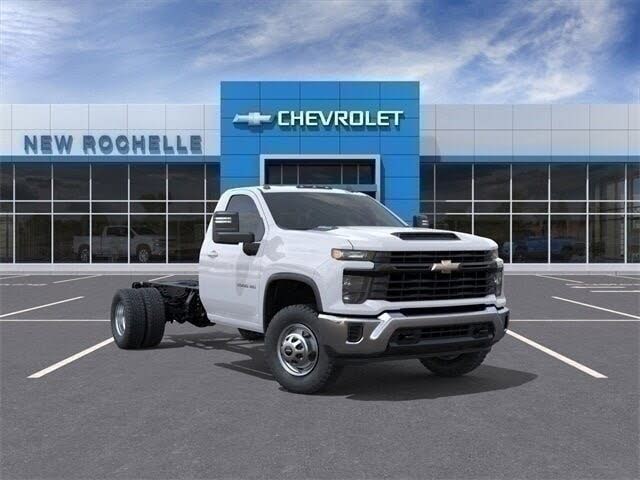 2025 Chevrolet Silverado 3500HD Chassis Work Truck Regular Cab RWD