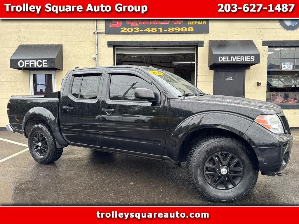 2016 Nissan Frontier SV Crew Cab 4WD