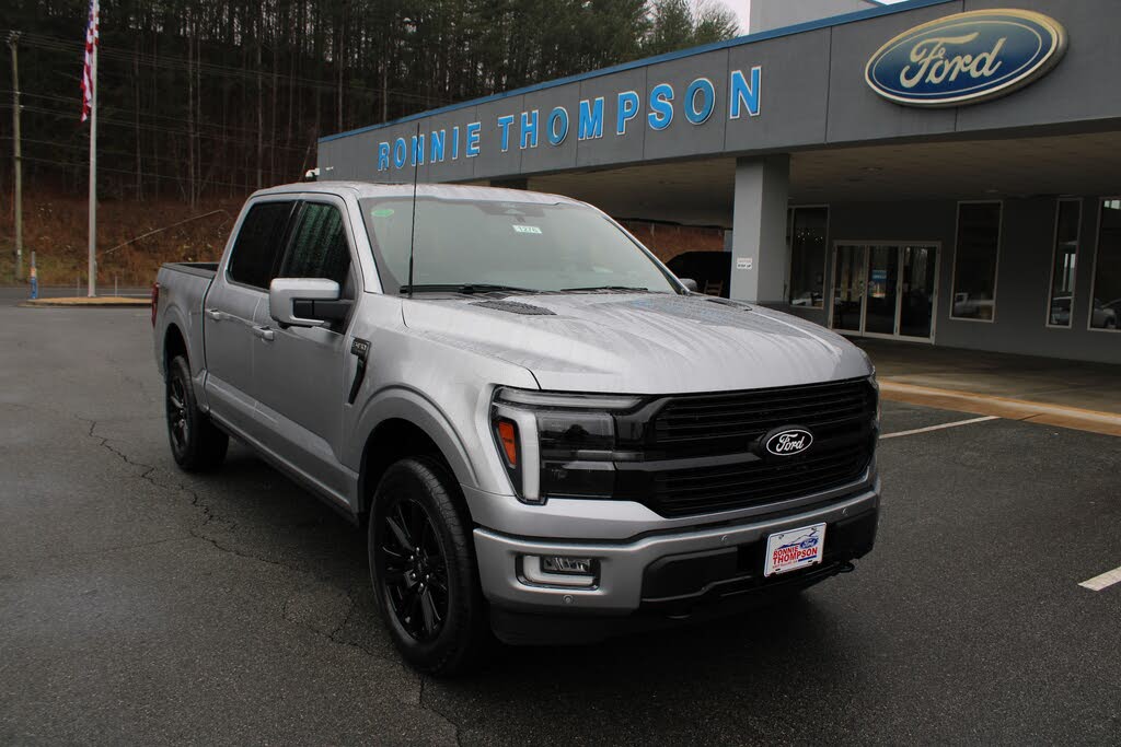 2025 Ford F-150 Platinum SuperCrew 4WD