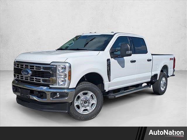 2026 Ford F-350 Super Duty XLT Crew Cab 4WD