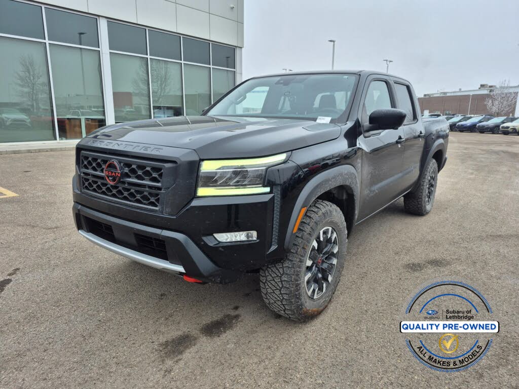 2022 Nissan Frontier PRO-4X Crew Cab 4WD