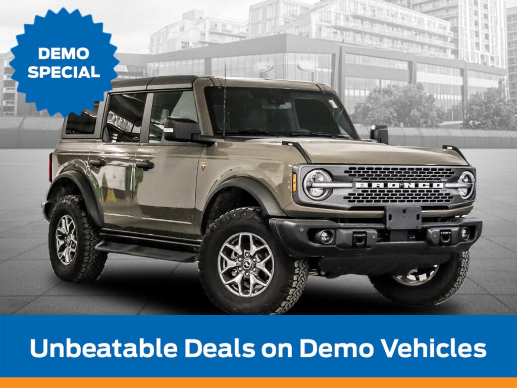 Ford Bronco Badlands 4-Door 4WD 2025