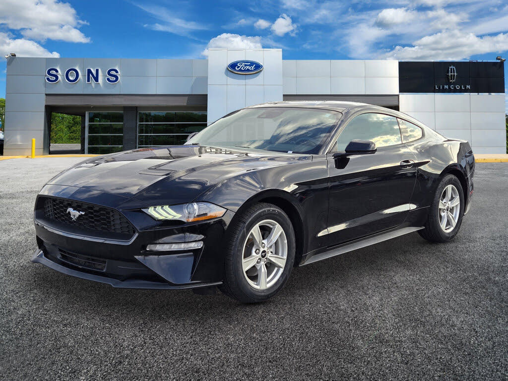 2022 Ford Mustang EcoBoost Fastback RWD