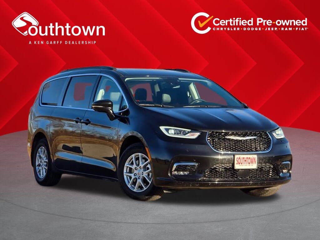 2022 Chrysler Pacifica Touring L FWD