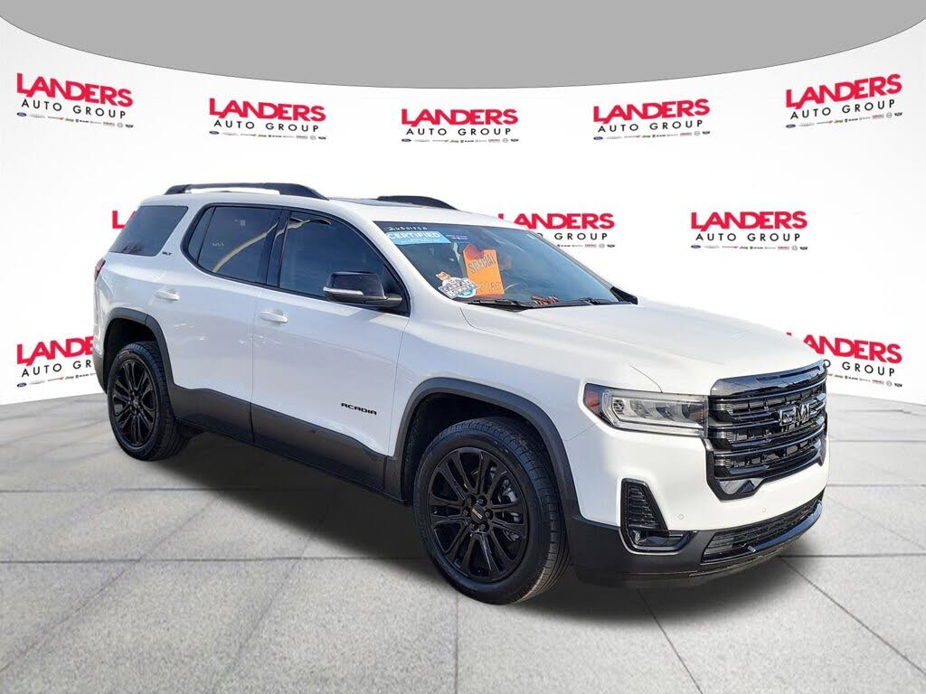 2023 GMC Acadia SLT FWD