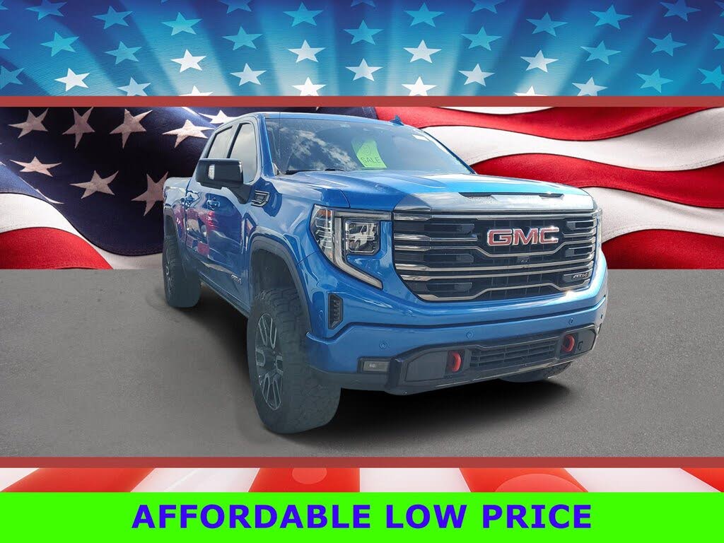 2023 GMC Sierra 1500 AT4 Crew Cab 4WD