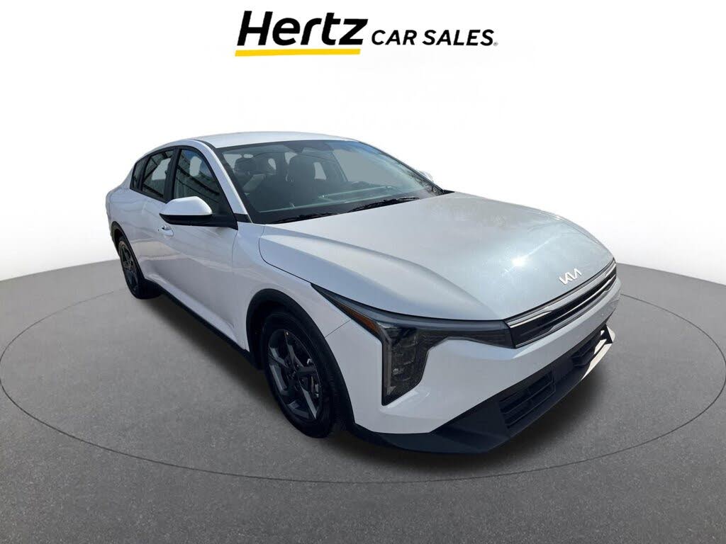 2025 Kia K4 LXS FWD