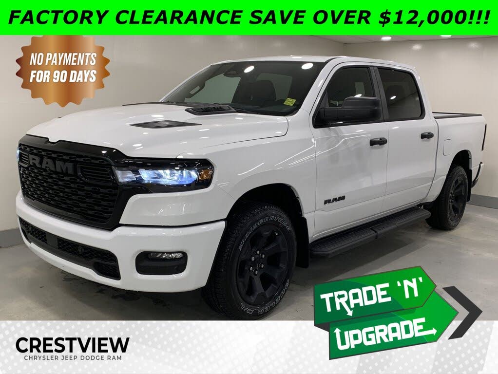 RAM 1500 Express Crew Cab 4WD 2026