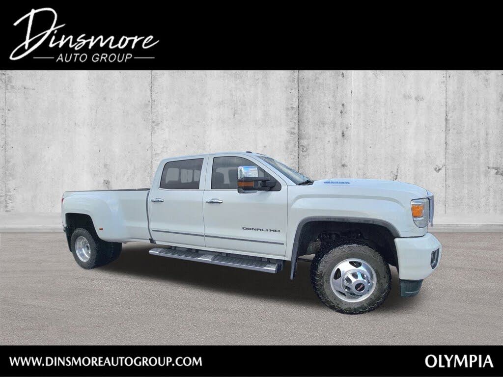 2017 GMC Sierra 3500HD Denali Crew Cab LB DRW 4WD