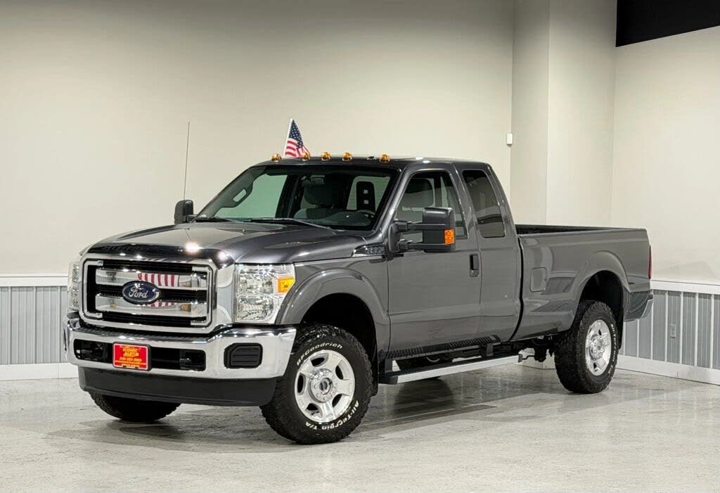 2015 Ford F-350 Super Duty XLT SuperCab LB 4WD