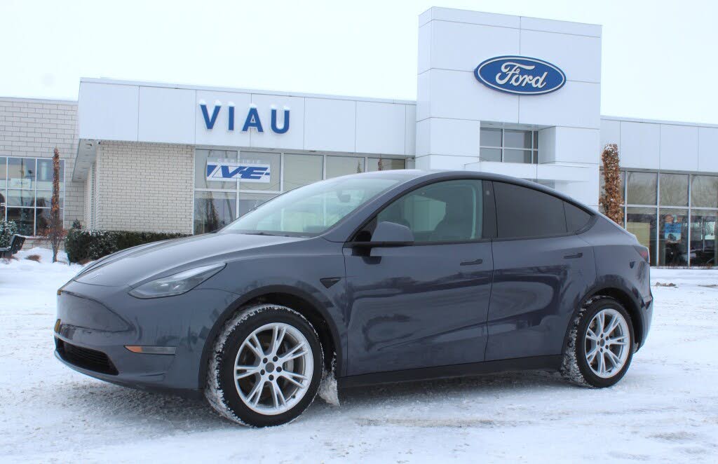 Tesla Model Y RWD 2023