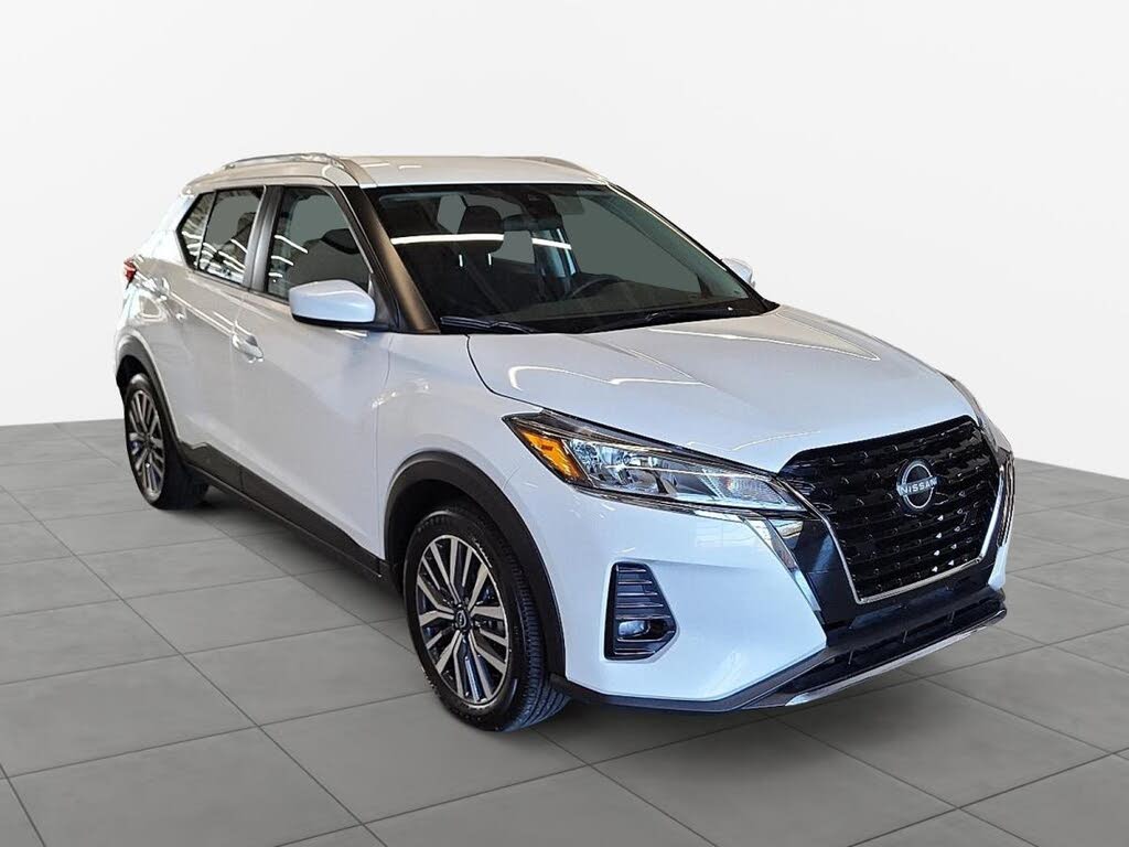 Nissan Kicks SV FWD 2024