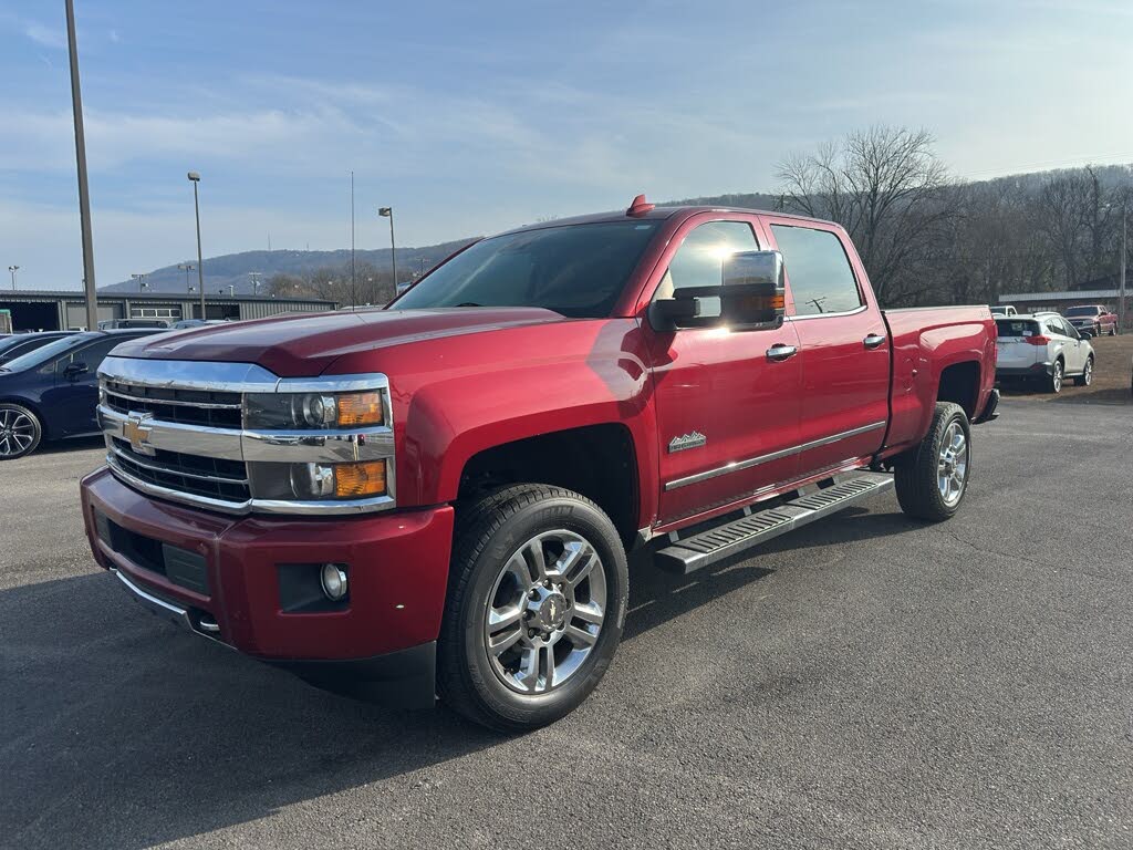 2018 Chevrolet Silverado 2500HD High Country Crew Cab 4WD