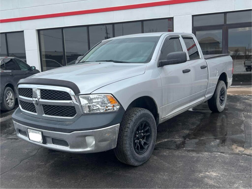 2014 RAM 1500 ST Quad Cab 4WD