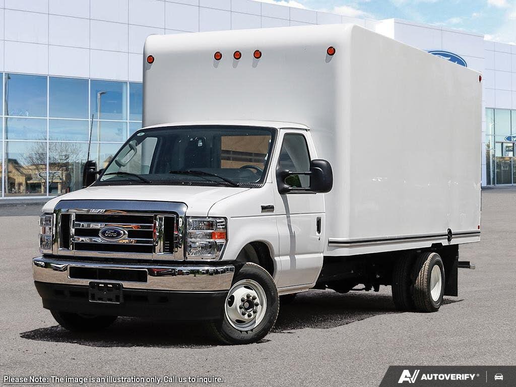 Ford E-Series Chassis E-450 SD Stripped 176 DRW RWD 2025