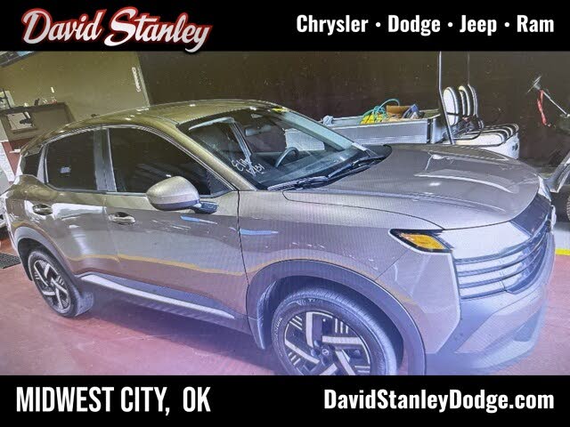 2025 Nissan Kicks SV FWD