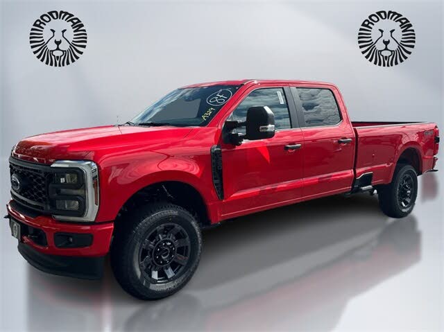 2026 Ford F-350 Super Duty XL Crew Cab 4WD