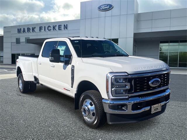 2026 Ford F-350 Super Duty Lariat Crew Cab LB DRW 4WD