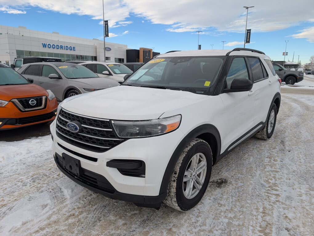 2023 Ford Explorer XLT AWD