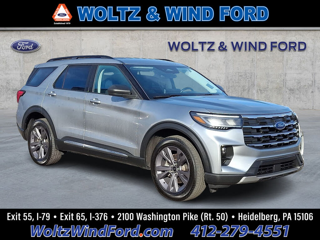 2025 Ford Explorer Active AWD