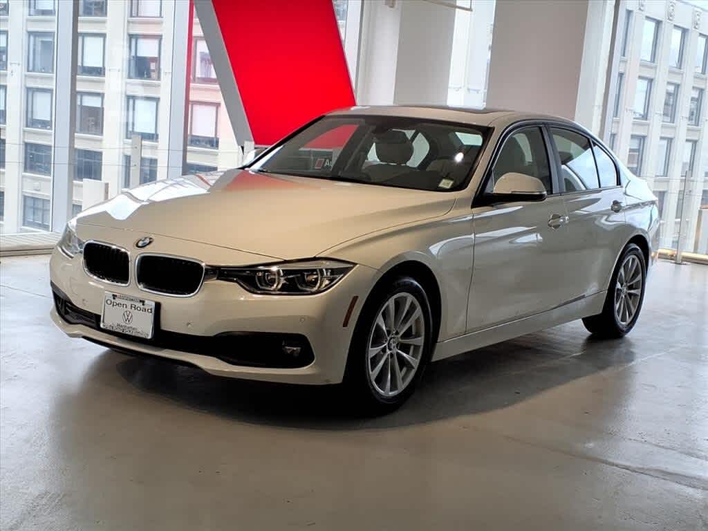 2018 BMW 3 Series 320i xDrive Sedan AWD