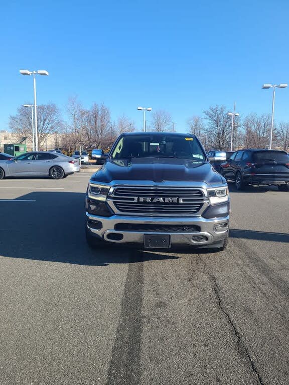 2019 RAM 1500 Laramie Crew Cab 4WD