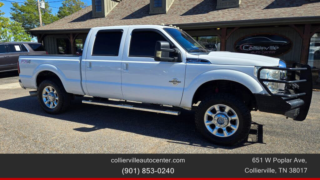 2013 Ford F-250 Super Duty Lariat Crew Cab 4WD