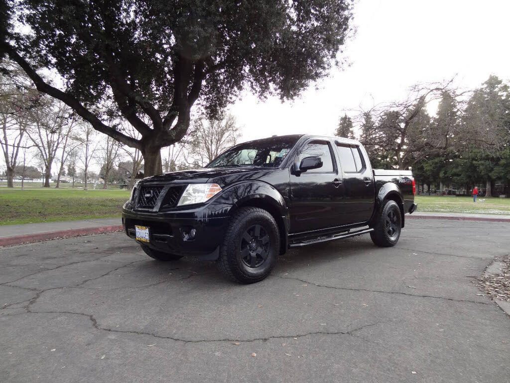 2009 Nissan Frontier PRO-4X Crew Cab 4WD