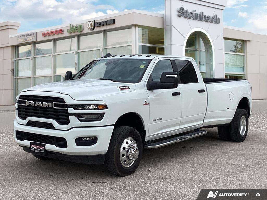 2026 RAM 3500 Big Horn Crew Cab LB DRW 4WD