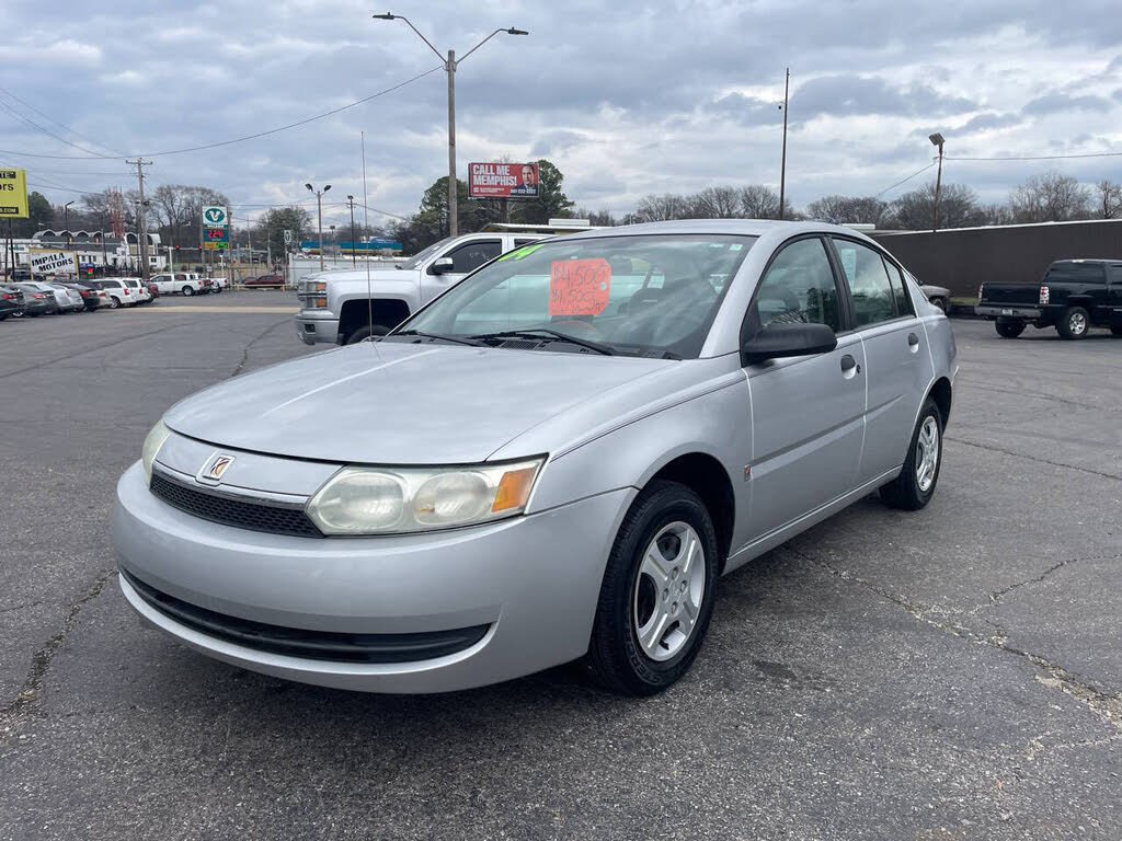 2004 Saturn ION 1