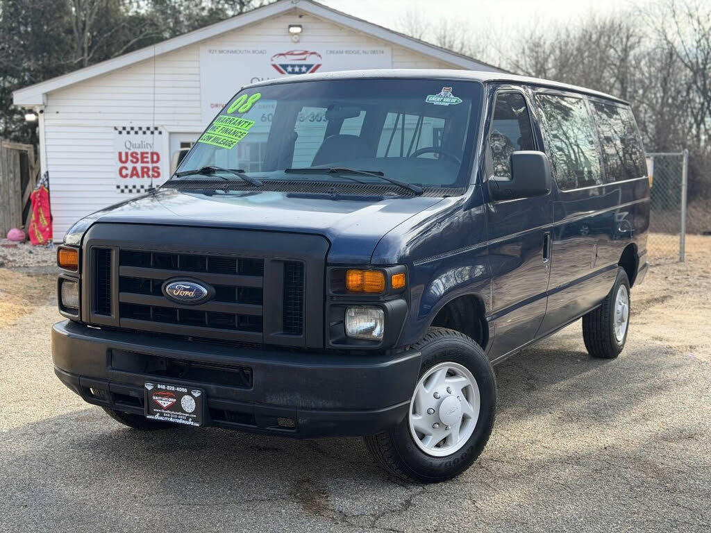 2008 Ford E-Series E-350 XLT Super Duty Passenger Van
