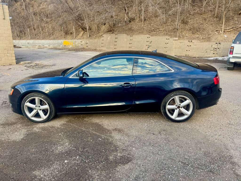 2009 Audi A5 quattro Coupe AWD
