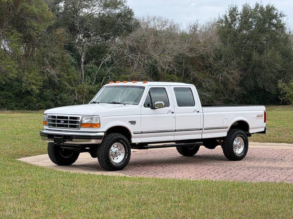 1997 Ford F-350 XLT Crew Cab LB 4WD