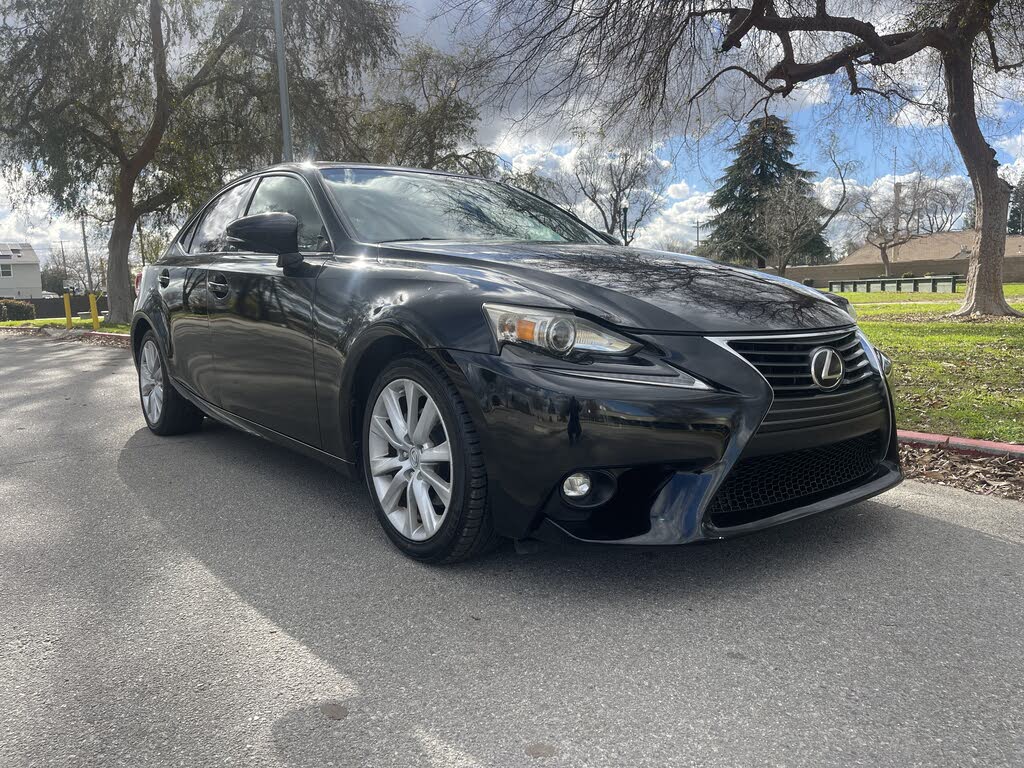 2015 Lexus IS 250 Sedan RWD