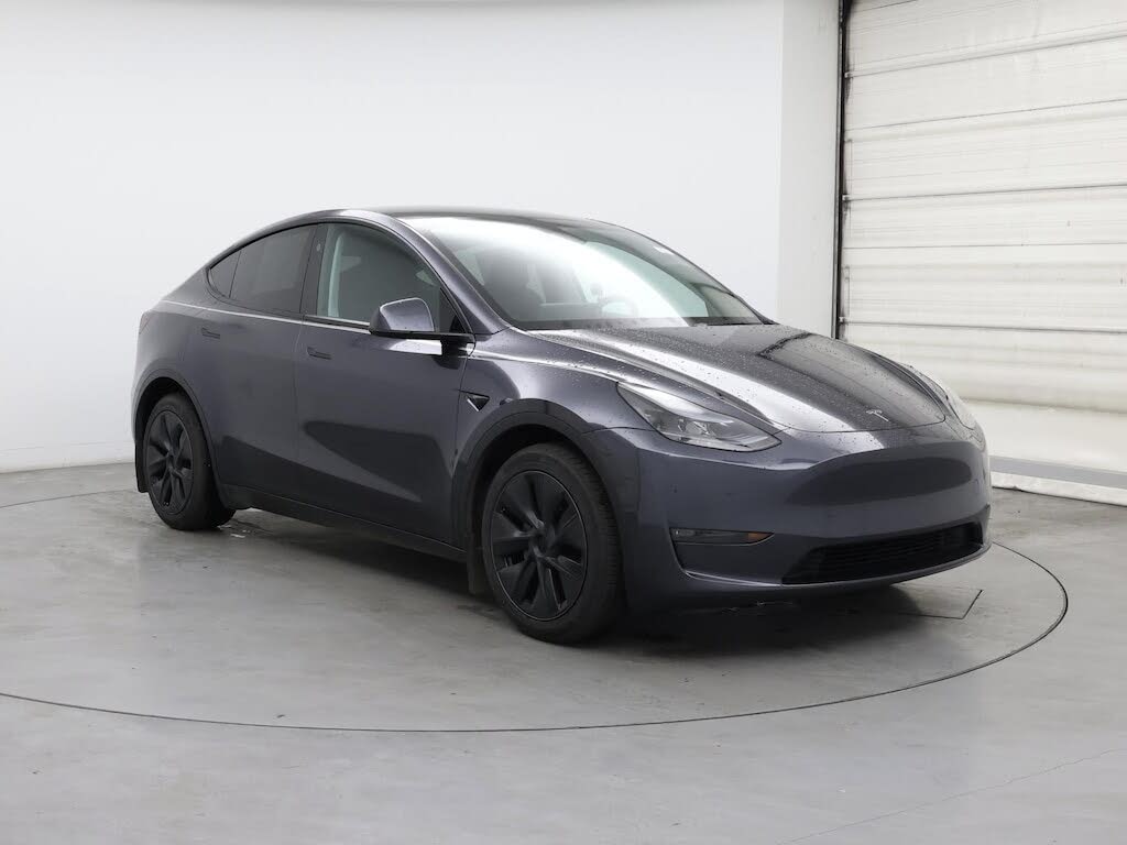 2025 Tesla Model Y Long Range AWD