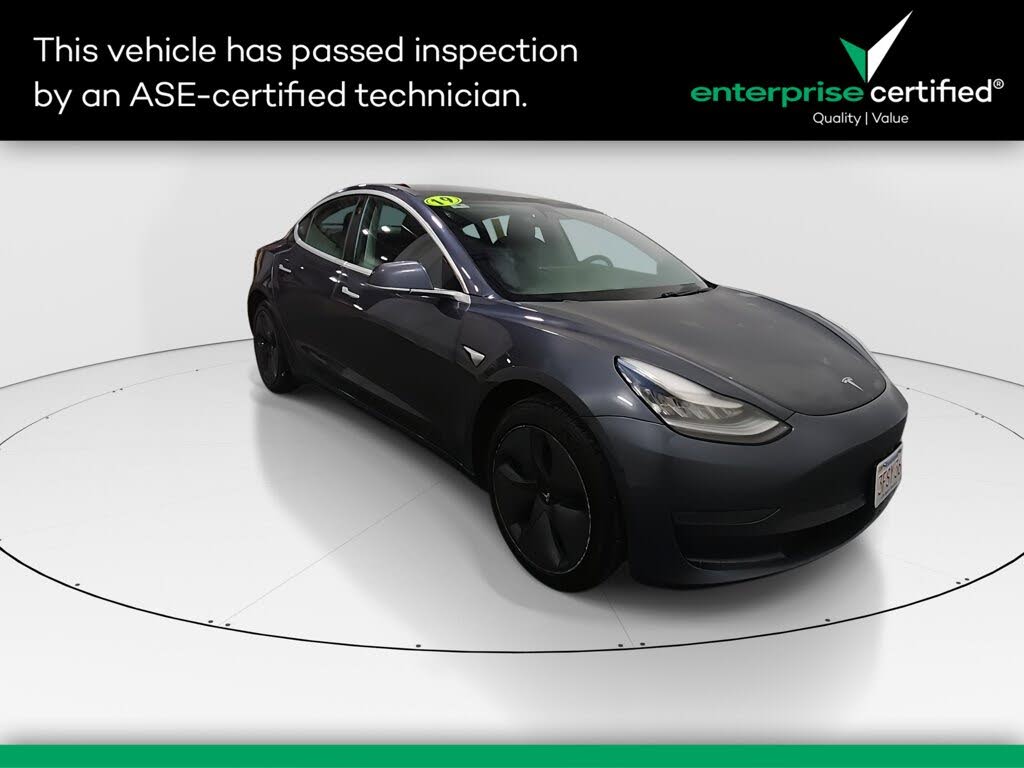 2019 Tesla Model 3 Mid Range RWD