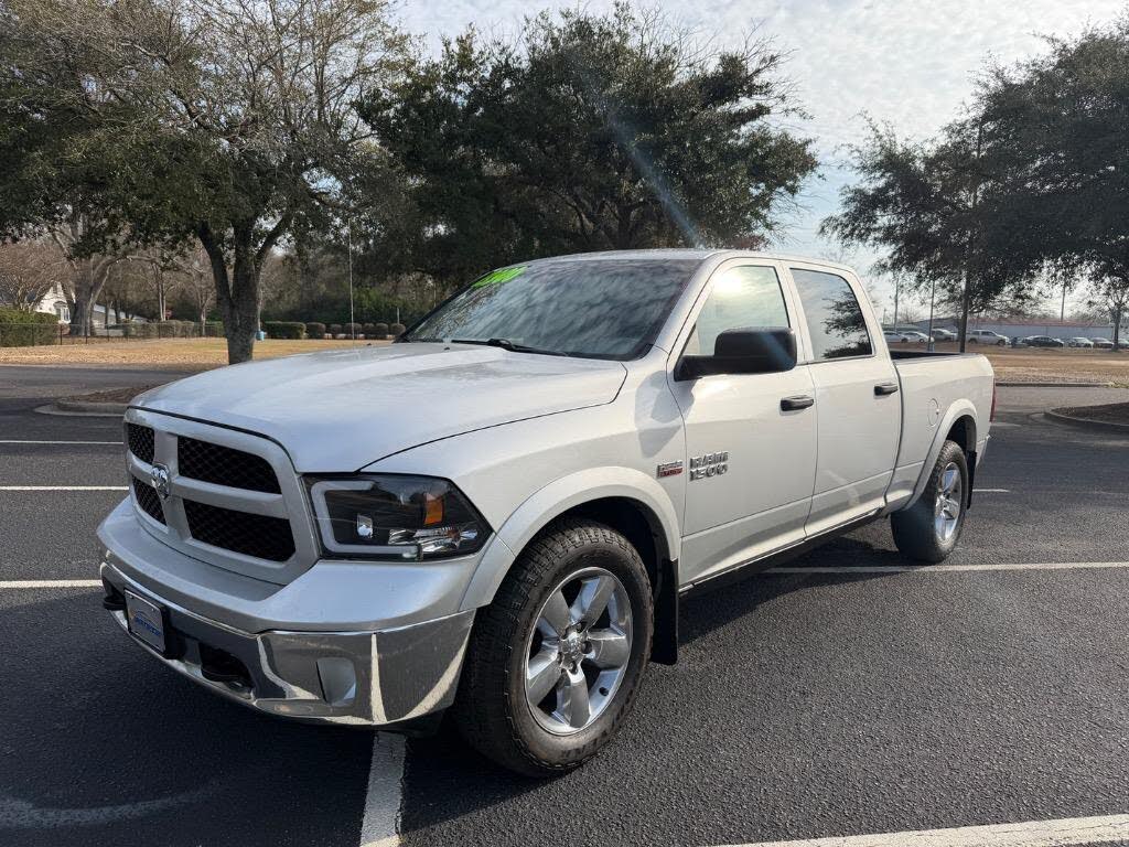 2015 RAM 1500 SLT Crew Cab 4WD