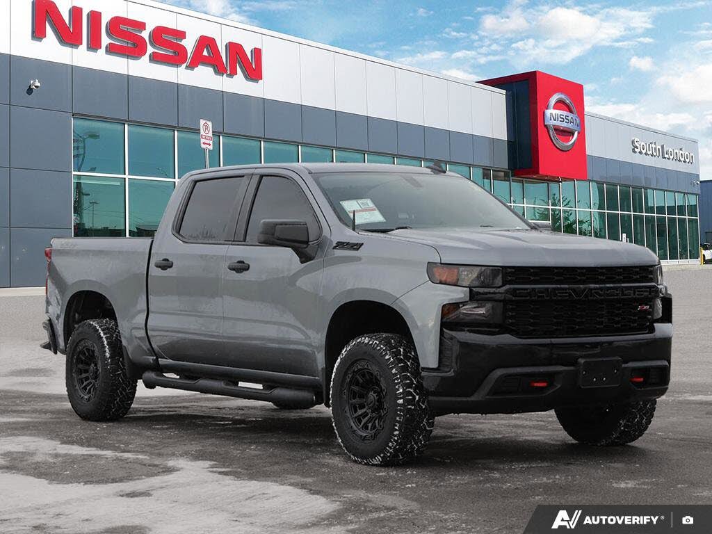 Chevrolet Silverado 1500 Custom Trail Boss Crew Cab 4WD 2021