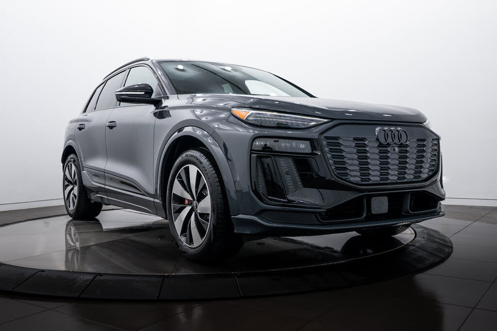 2025 Audi SQ6 e-tron quattro Premium Plus