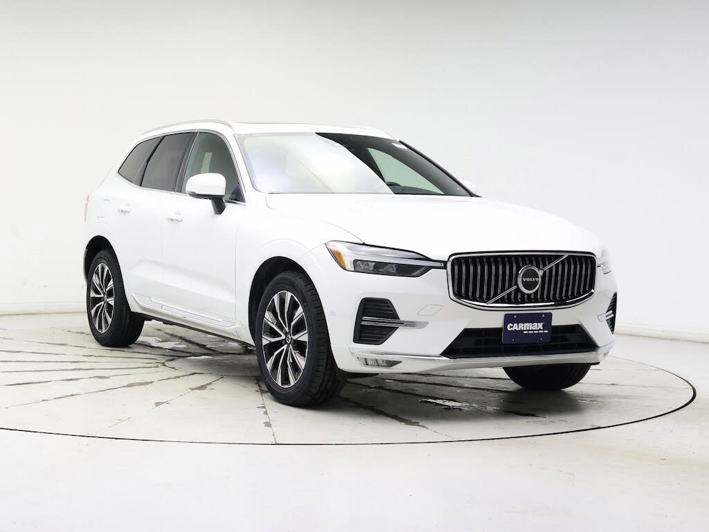 2023 Volvo XC60 B5 Plus Bright Theme FWD