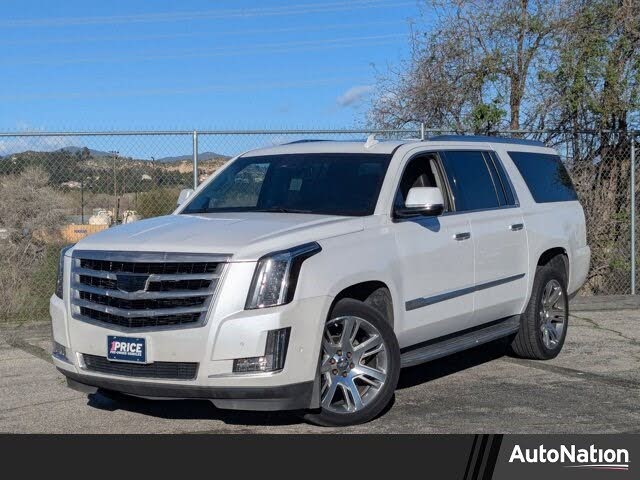 2017 Cadillac Escalade ESV Luxury 4WD