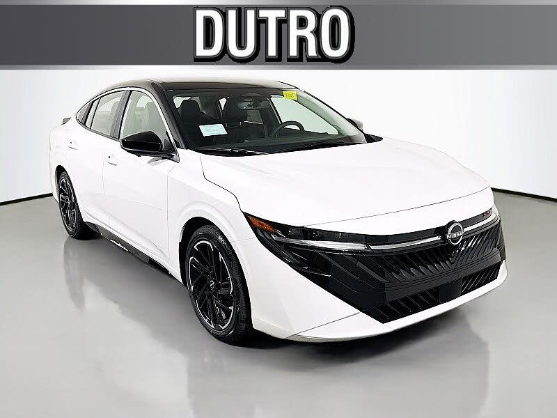 2026 Nissan Sentra SR FWD