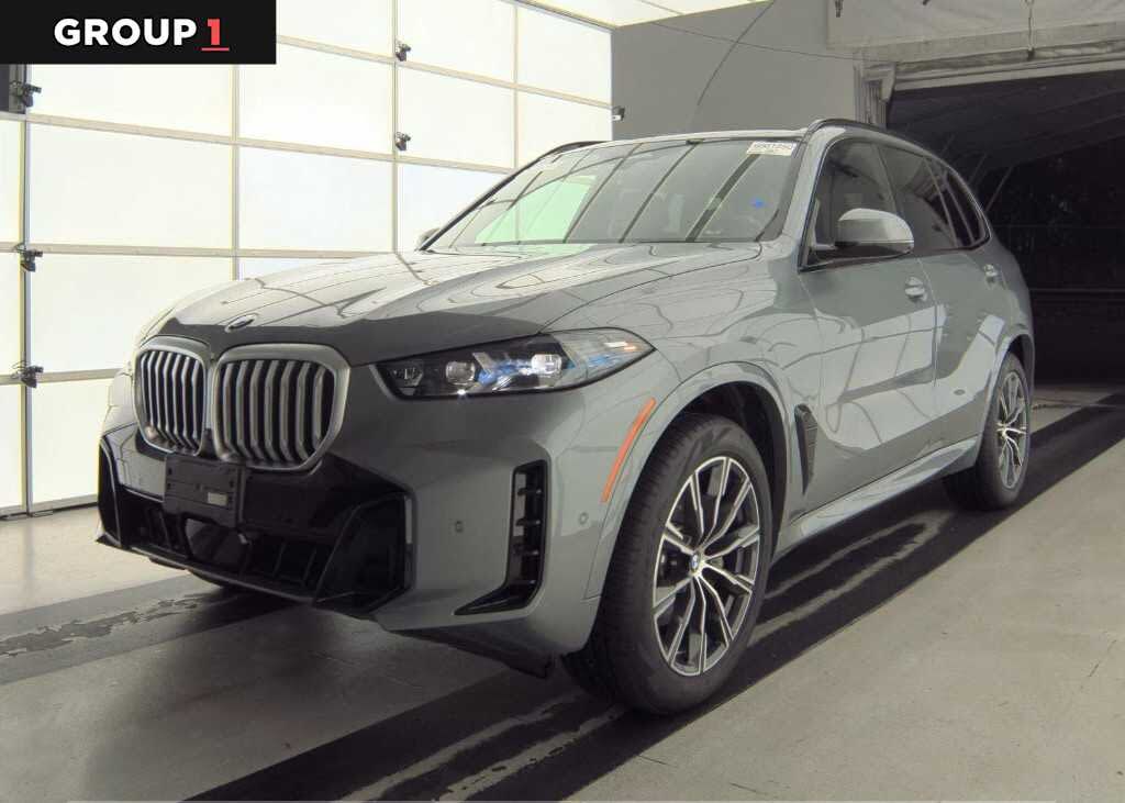 2025 BMW X5 xDrive40i AWD
