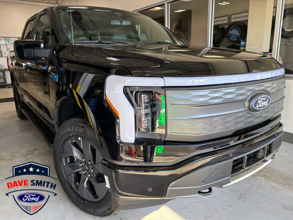 2025 Ford F-150 Lightning Lariat SuperCrew AWD