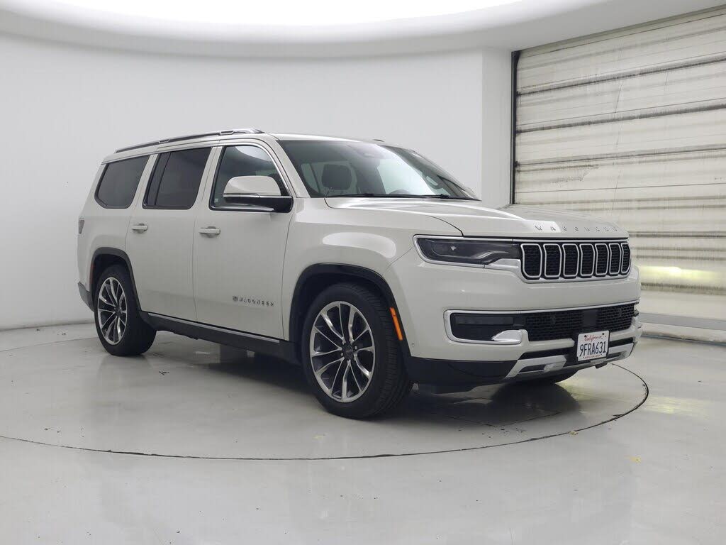 2022 Jeep Wagoneer Series III 4WD